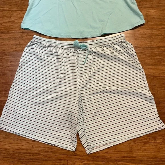 Like New. Carole Hochman Aqua Blue Tank & Blue White Striped Shorts Pajama Set. - Picture 2 of 14